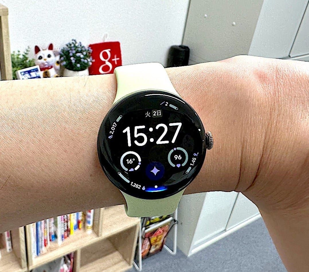 Google Pixel Watch 4でGeminiを起動させた様子